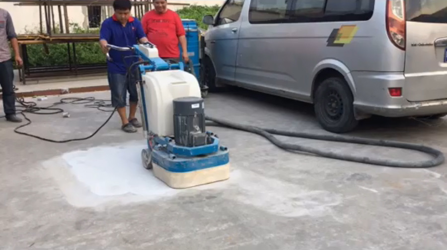12 Grinding Heads Terrazzo Grinding Machine With Vacuum Outlet